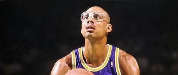 著名nba篮球明星有哪些