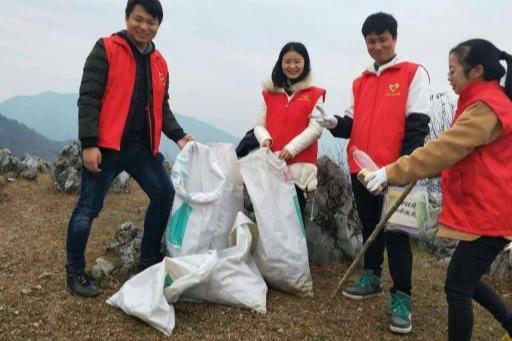 学生会厉害还是团委厉害