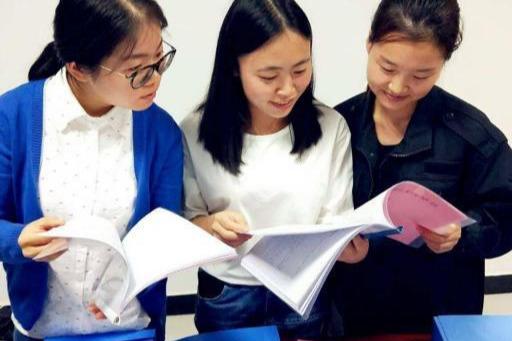 学生会厉害还是团委厉害