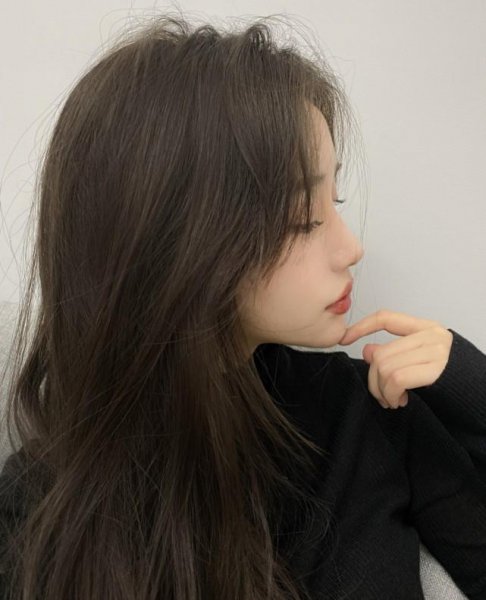 最标准的奶茶色头发是怎样的