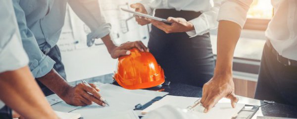 变更和签证的区别是什么