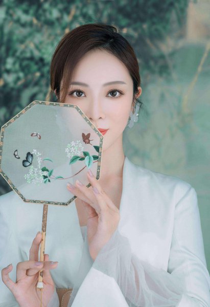 李思思老公是哪位