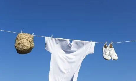 漂白衣服发黄补救办法