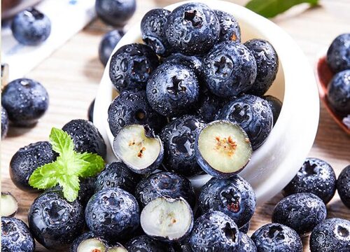 蓝莓需要去皮吗