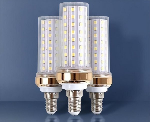 灯泡关了还一直暗亮怎么处理