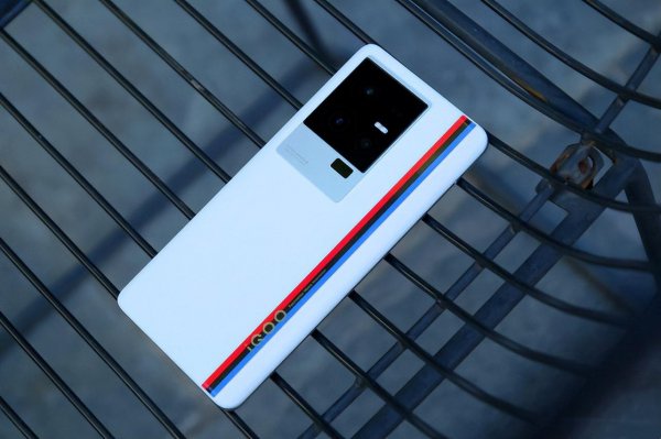 12G运行内存手机推荐