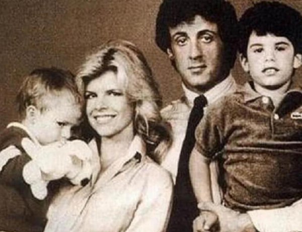 史泰龙个人资料