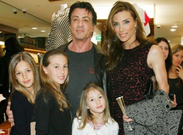 史泰龙个人资料