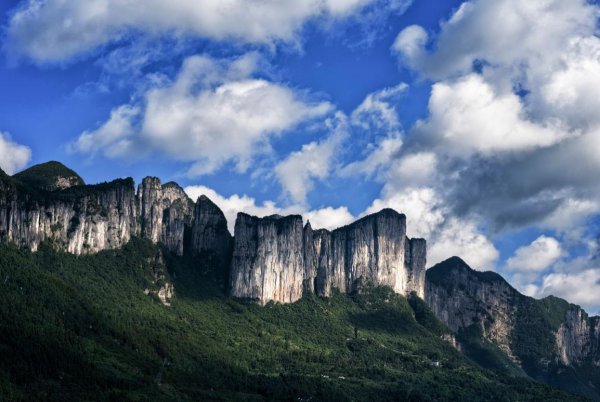 恩施面积多少平方公里