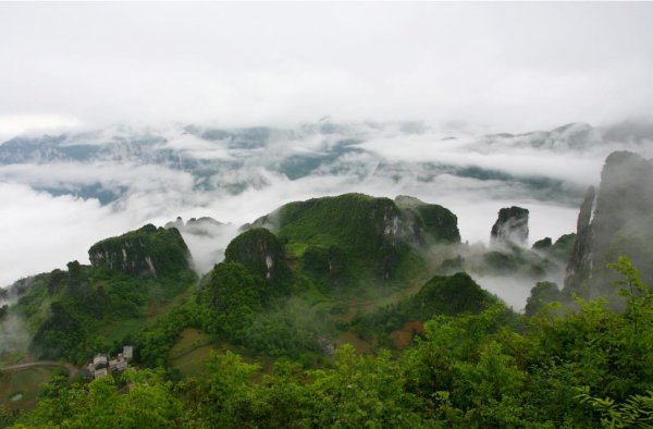 恩施面积多少平方公里