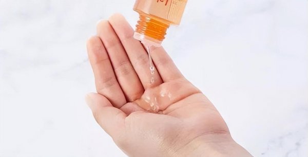 肌底液用在哪一步