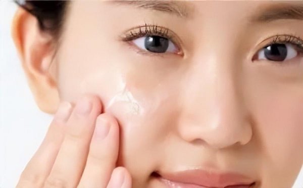 肌底液用在哪一步