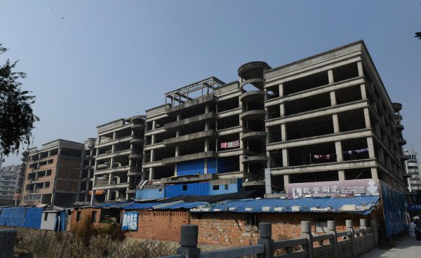 买到烂尾楼了以后怎么办