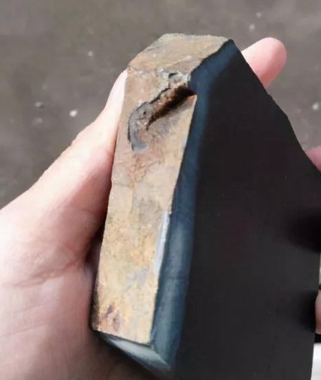 金曜石和彩虹眼黑曜石哪个好