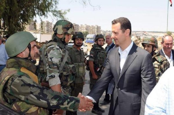 为什么叙利亚被几十个国家打