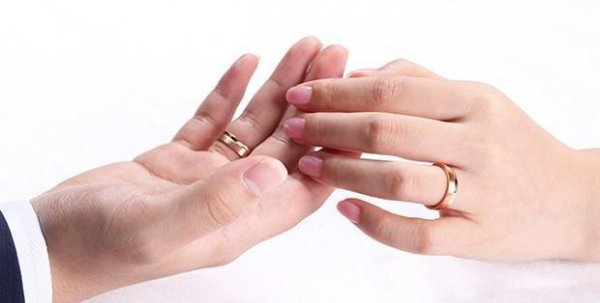 玫瑰金是什么材质