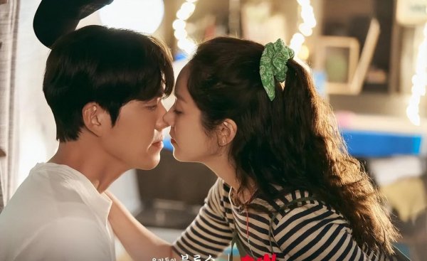 最近好看的韩剧2023排行榜