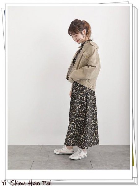 板鞋怎么搭配裤子