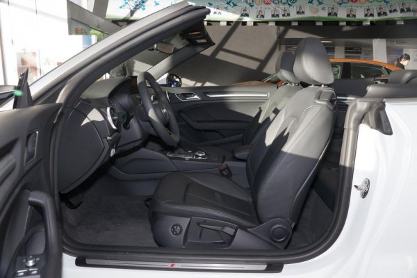 奥迪a3敞篷版多少钱