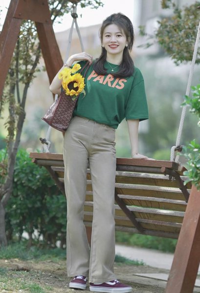 橄榄绿配什么颜色好看提升气质变潮人