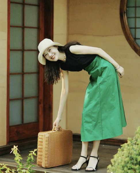 橄榄绿配什么颜色好看提升气质变潮人