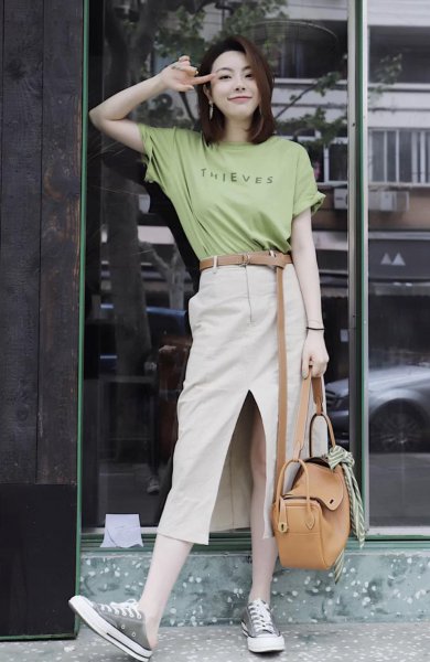 橄榄绿配什么颜色好看提升气质变潮人