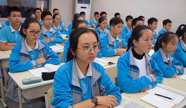 一般考211大学要多少分