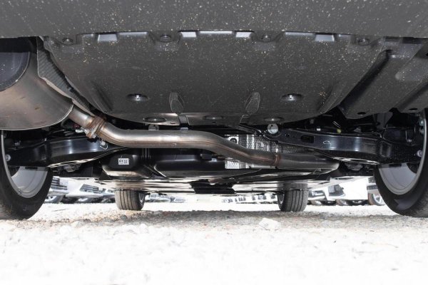 凯美瑞双擎好还是燃油版好