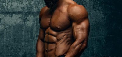 练肩的健身器材有哪些 最佳肩部训练器材有哪些