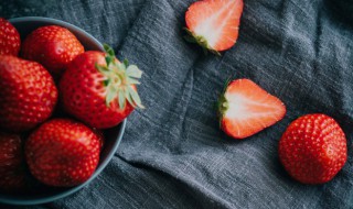 草莓的种植方法在家养 如何在家种植草莓