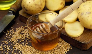 蜂蜜和螃蟹能一起吃吗 蜂蜜可以和螃蟹一起吃吗