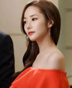 女生最吃香的十大专业 女生学什么技术热门比较好