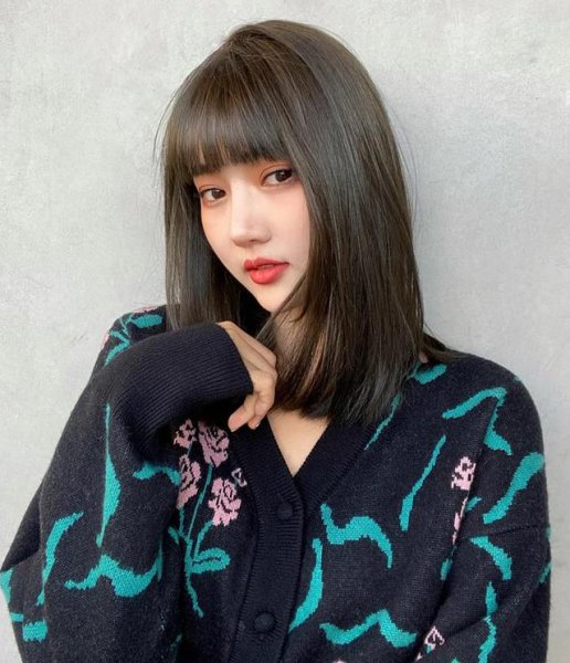 今年头发流行什么颜色2023图片女