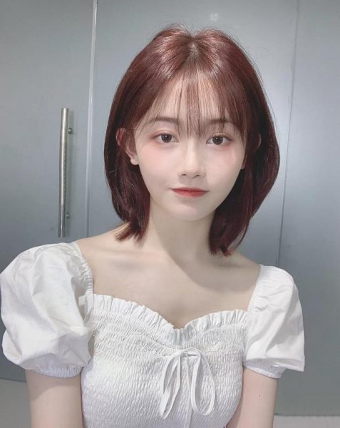 今年头发流行什么颜色2023图片女