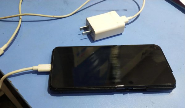 vivo手机第一次怎么充电最好