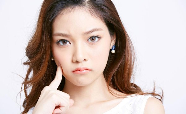 没回复女朋友信息生气了怎么哄