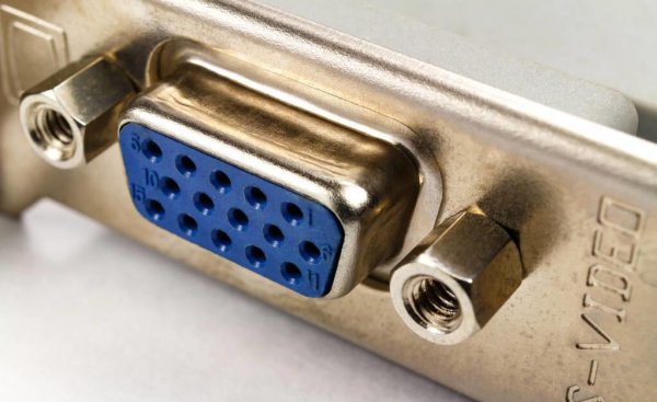 主板com口是什么接口