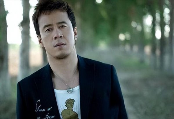 歌星杨坤结婚了吗