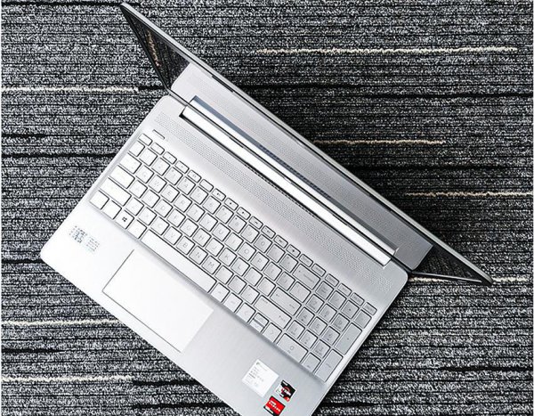 颜值高又便宜的笔记本