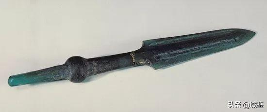 琉璃是什么意思