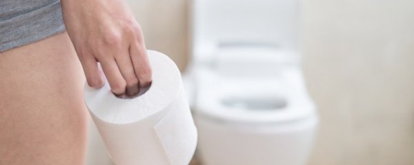 怎么清洗卫生间发黄