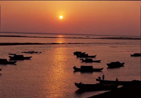 中国最大的湖是什么湖