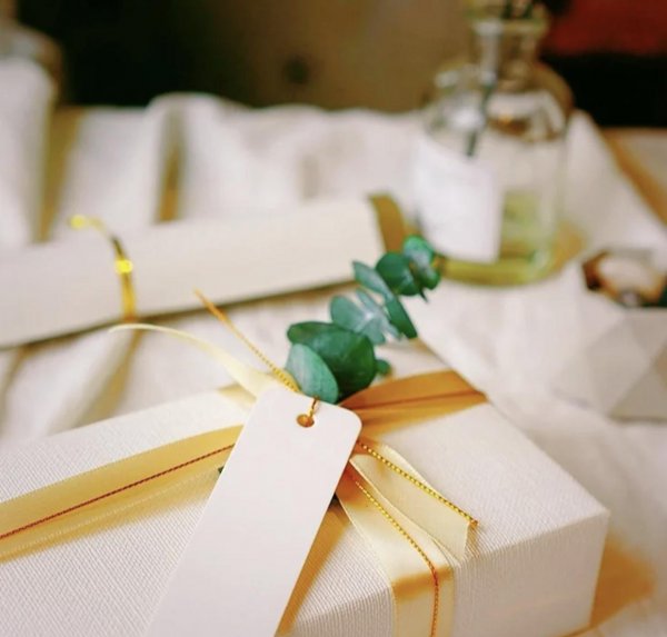 圣诞节送老婆什么比较浪漫