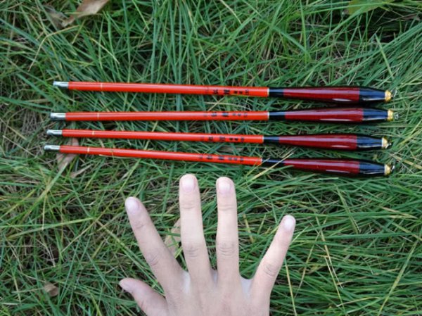 溪流竿和台钓竿区别