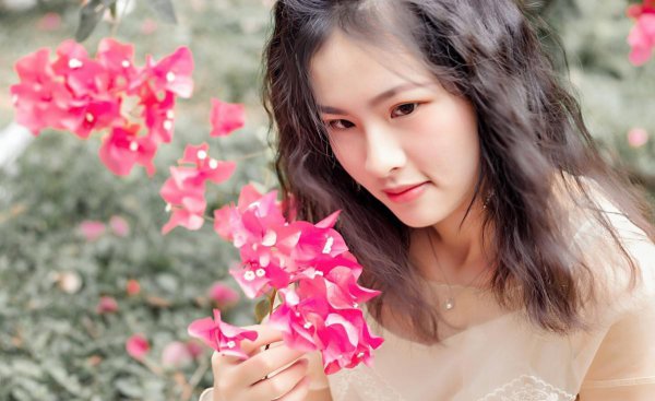 40岁还像个孩子的女人说明什么