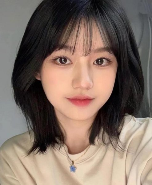 2023圆脸减龄最火短发