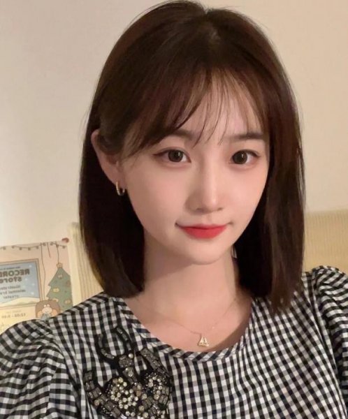 2023圆脸减龄最火短发