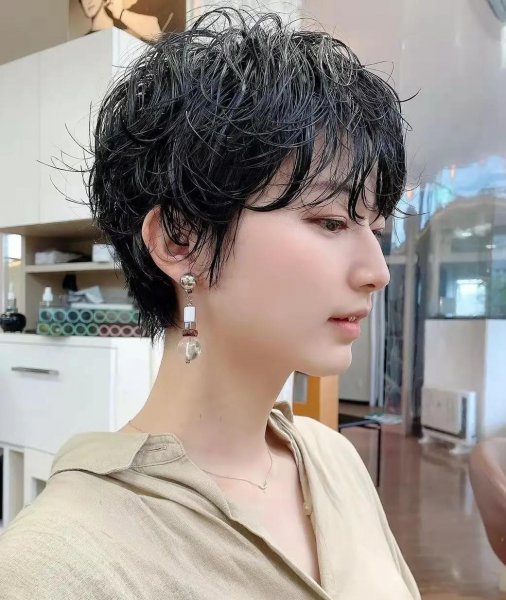 纹理烫睡一觉没了