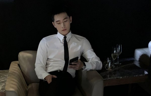 有关婚后隐婚的小说