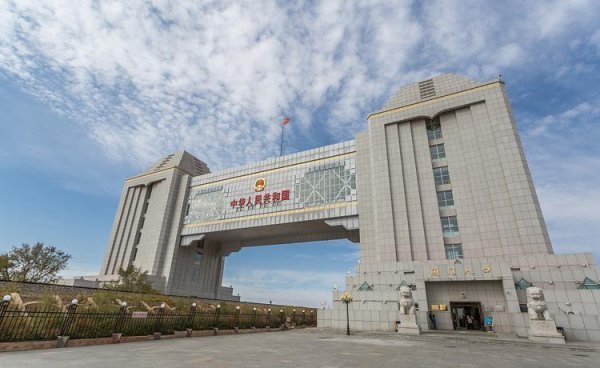 蒙古中国俄罗斯交界在哪个位置